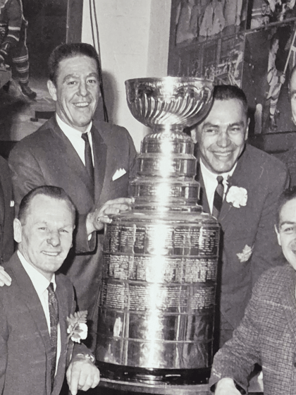 胜利不仅坚 胜利不仅坚